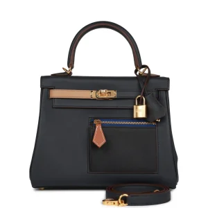 Hermès Colormatic Kelly Retourne 25 Caban Black and Chai Swift Gold Hardware