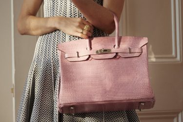 etiquette-to-use-a-luxury-bag