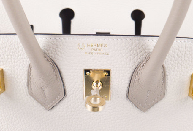 hermes-horseshoe-print