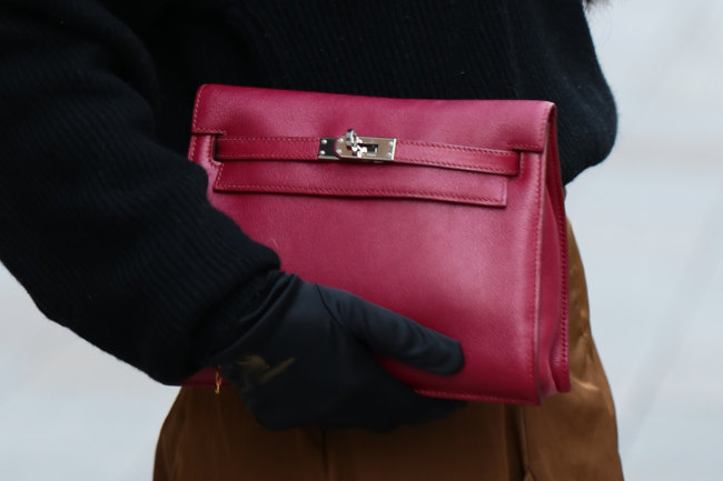 hermes-kelly-danse-clutch