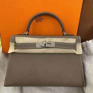 Hermès Kelly Sellier 20 Etoupe  18 Epsom 2023 B