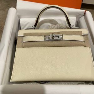 Hermès Kelly Sellier 20 Nata I2 Epsom B