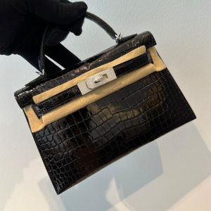 Hermès Kelly  20 Black 89 Alligator Shiny 2022 U