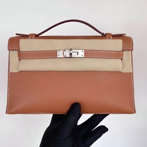 Hermès Kelly Pochette Gold 37 Swift Z
