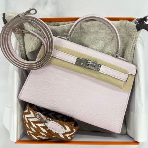 Hermès Kelly  20 Mauve Pale 09 Chevre Myzore 2023 B