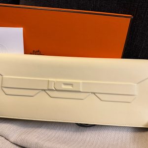 Hermès Kelly Cut Shadow Jaune Milton I8 Swift 2024 W