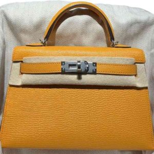 Hermès Kelly  20 Moutarde 9U Chevre Myzore 2024 W