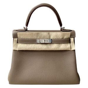 Hermès Kelly  28 Etoupe  18 Togo 2022 U