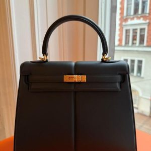 Hermès Kelly Padded 25 Black 89, Noir naturel Swift 2024 W